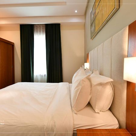Roof Hotel Apartments Riyadh Bagian luar foto